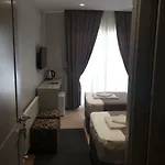 Bella 3 Hotel *