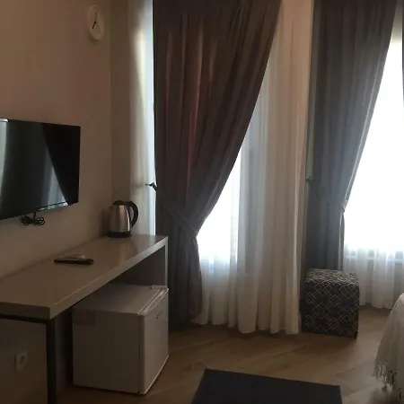 Bella 3 Hotel *